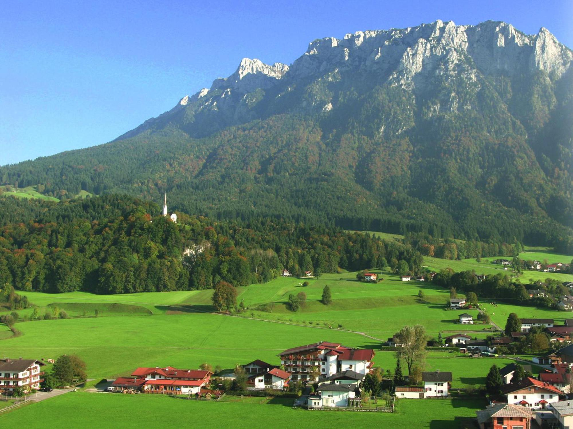 Daskaiser - Dein Gartenhotel In Tirol Ebbs Exterior photo