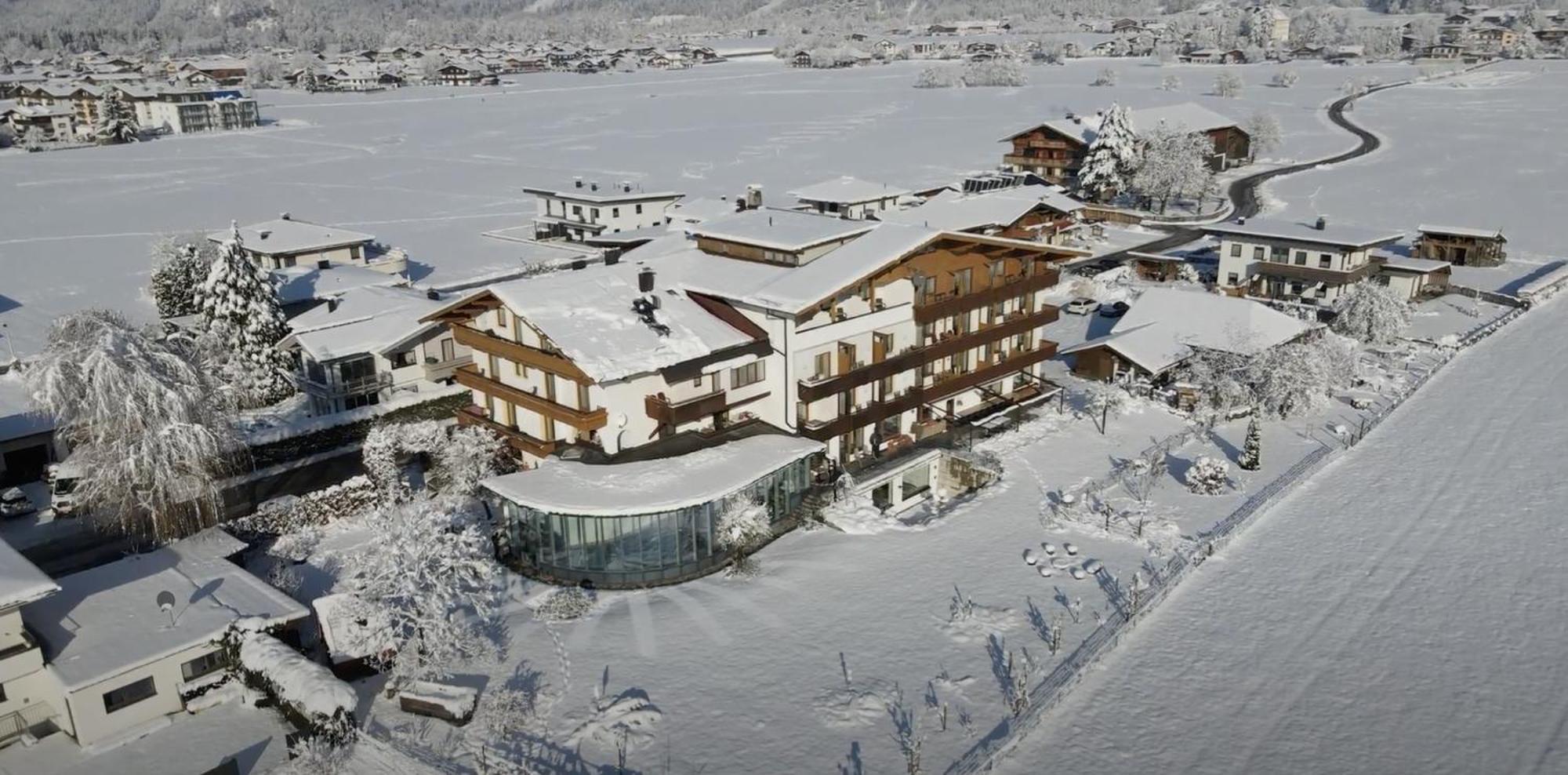 Daskaiser - Dein Gartenhotel In Tirol Ebbs Exterior photo